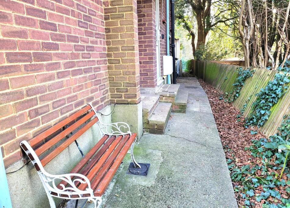 Harry'S House Διαμέρισμα Γουάτφορντ Εξωτερικό φωτογραφία